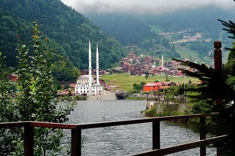 Uzungöl